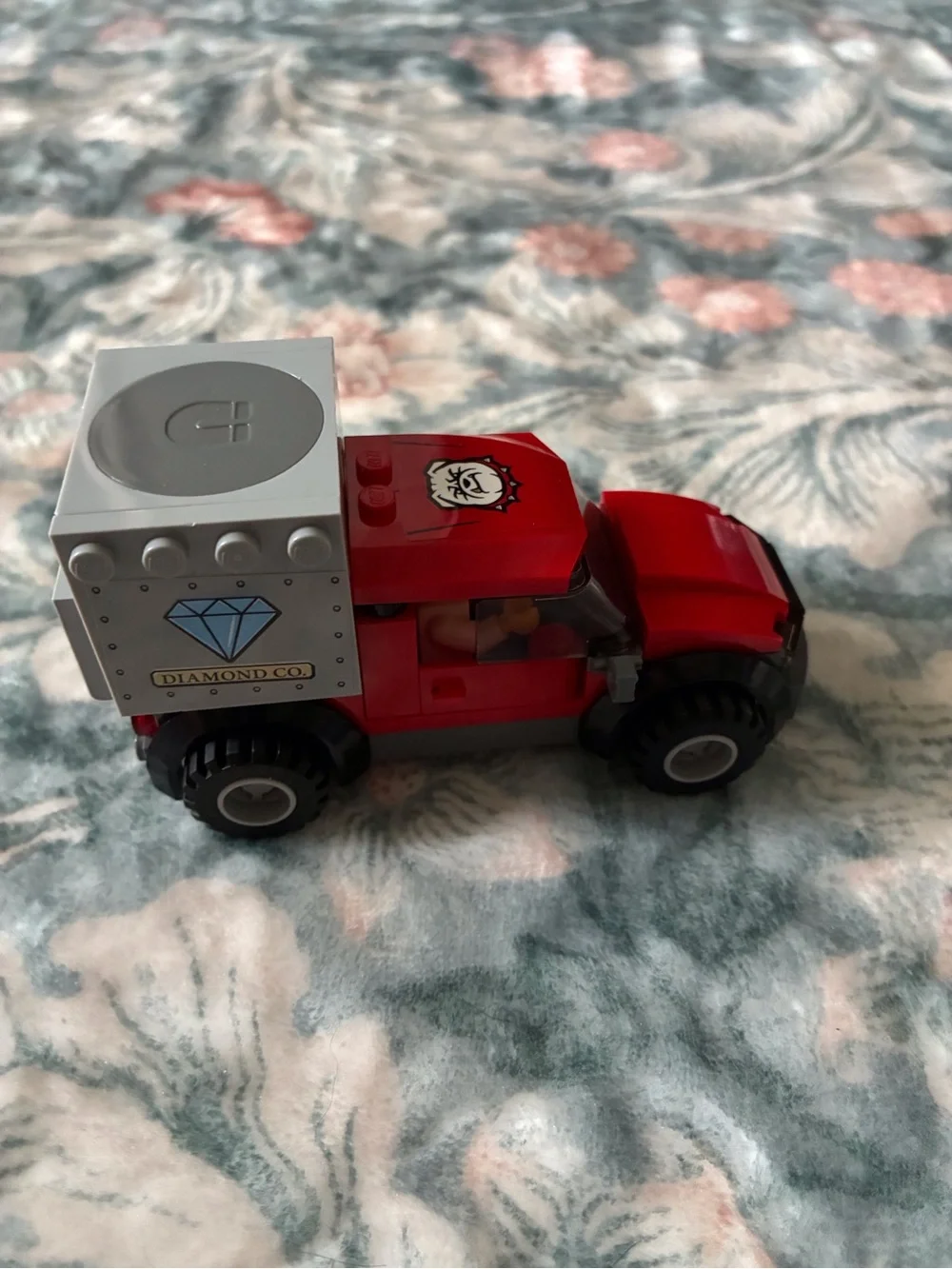 Lego compact red
